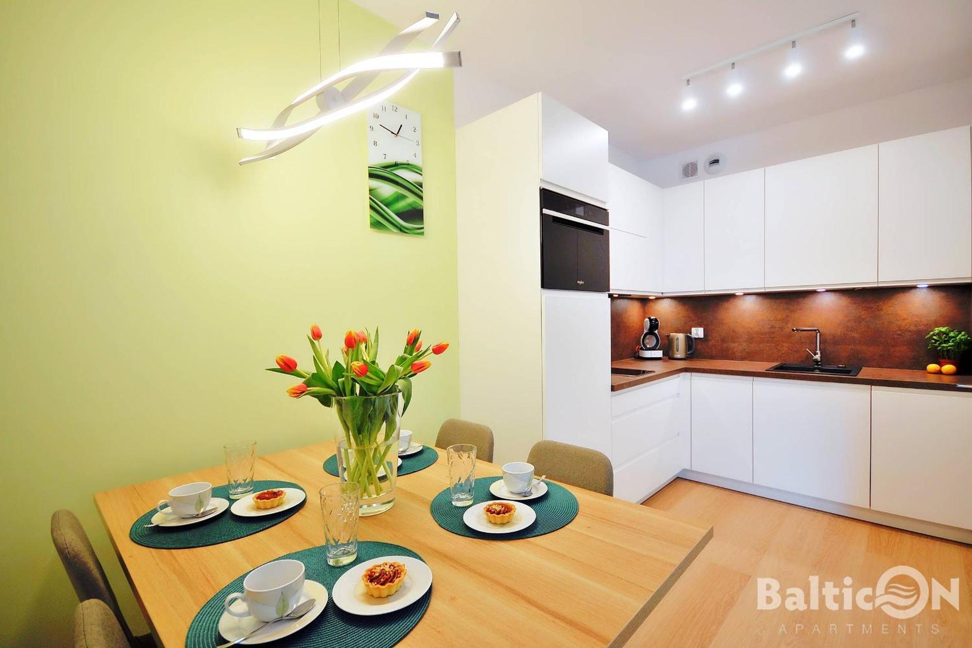Apartamenty Balticon Nadmorskie Tarasy Kolobrzeg Bilik gambar